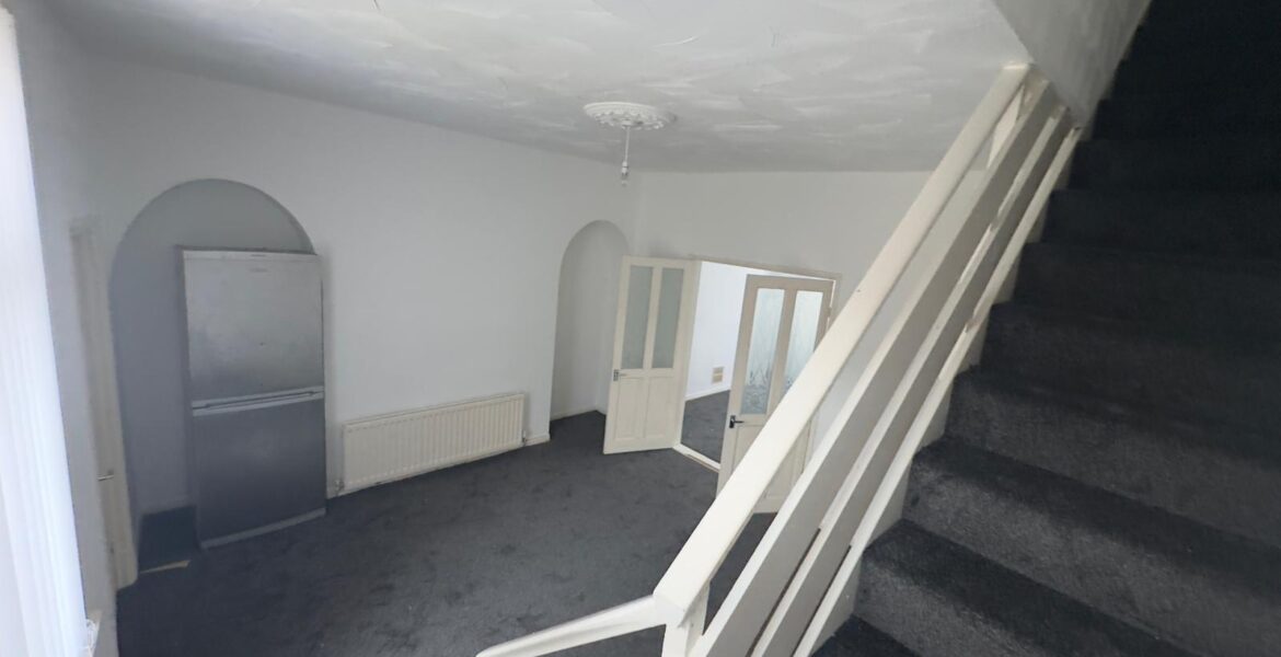 WhatsApp Image 2025-05-19 at 16.23.12 (2)