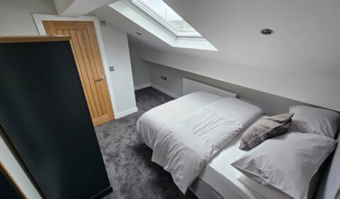 Room 1, Longroyd Terrace, Beeston, LS11 5HJ