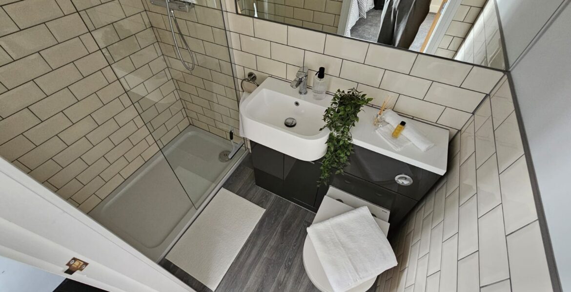 WhatsApp Image 2025-05-28 at 12.50.04 PM