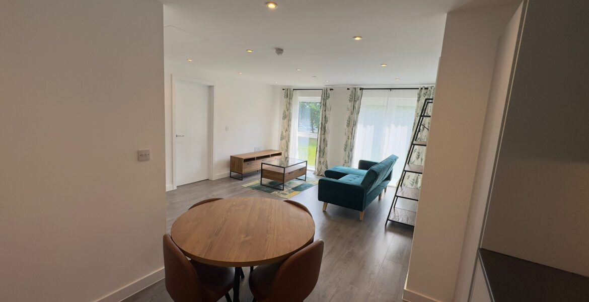 WhatsApp Image 2025-06-02 at 09.10.33 (2)