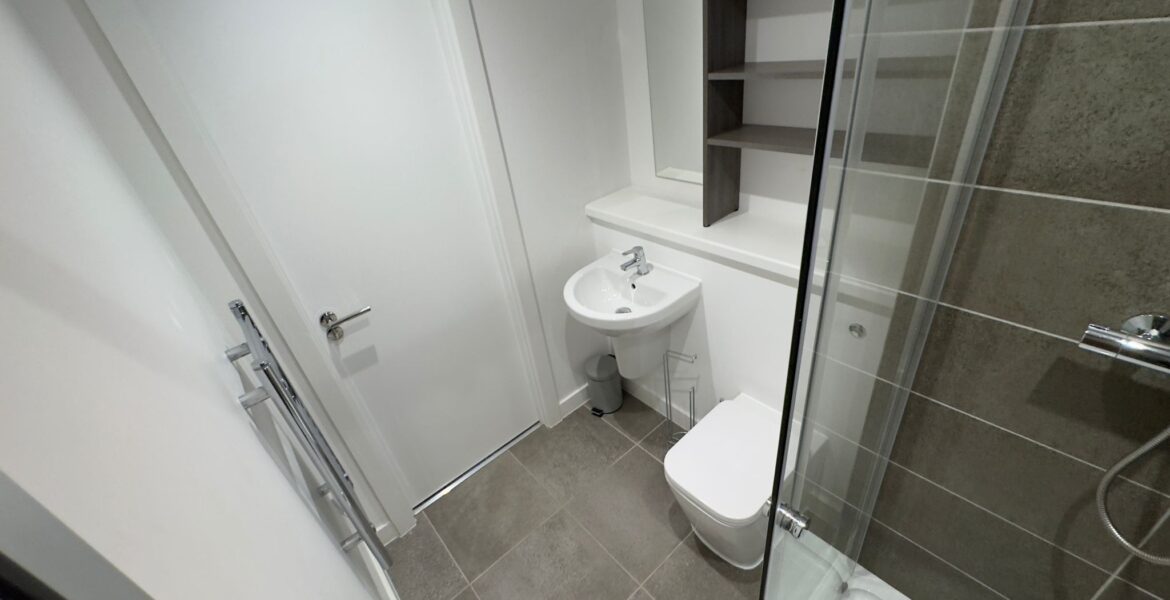 WhatsApp Image 2025-06-02 at 09.10.58 (3)