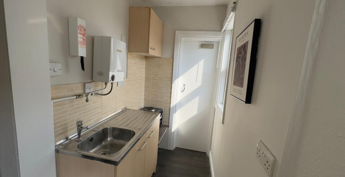 WhatsApp Image 2025-06-16 at 09.39.43 (2)