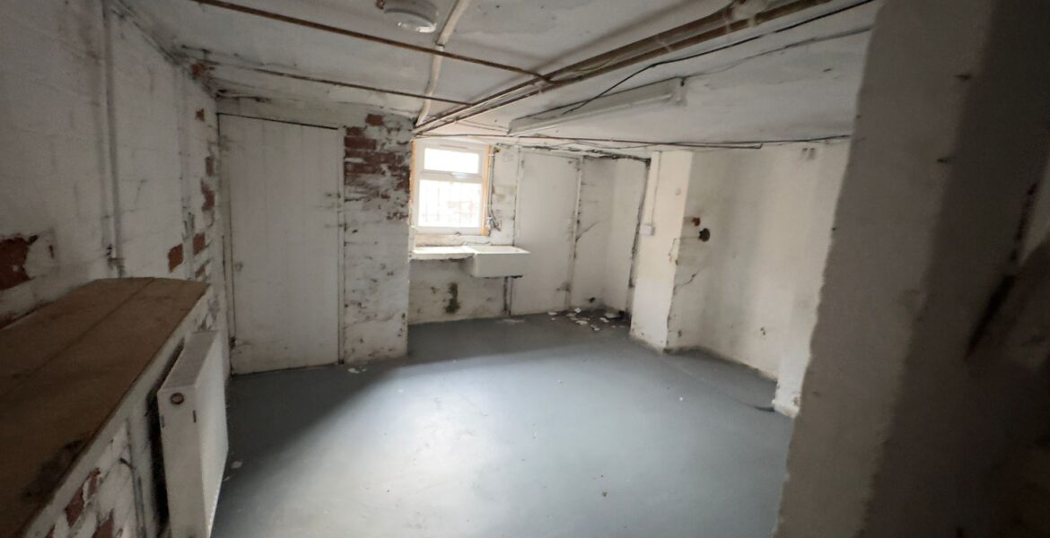 WhatsApp Image 2025-06-23 at 01.19.06 (1)