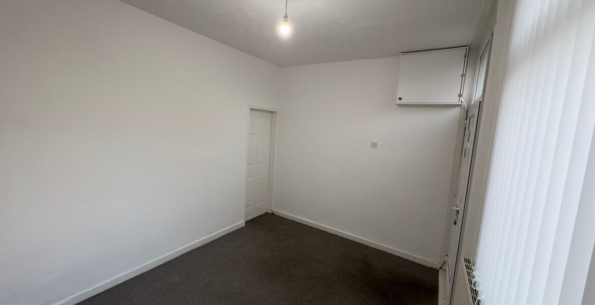 WhatsApp Image 2025-06-23 at 08.32.24