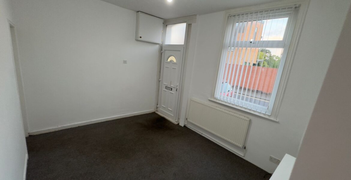 WhatsApp Image 2025-06-23 at 08.32.24 (2)