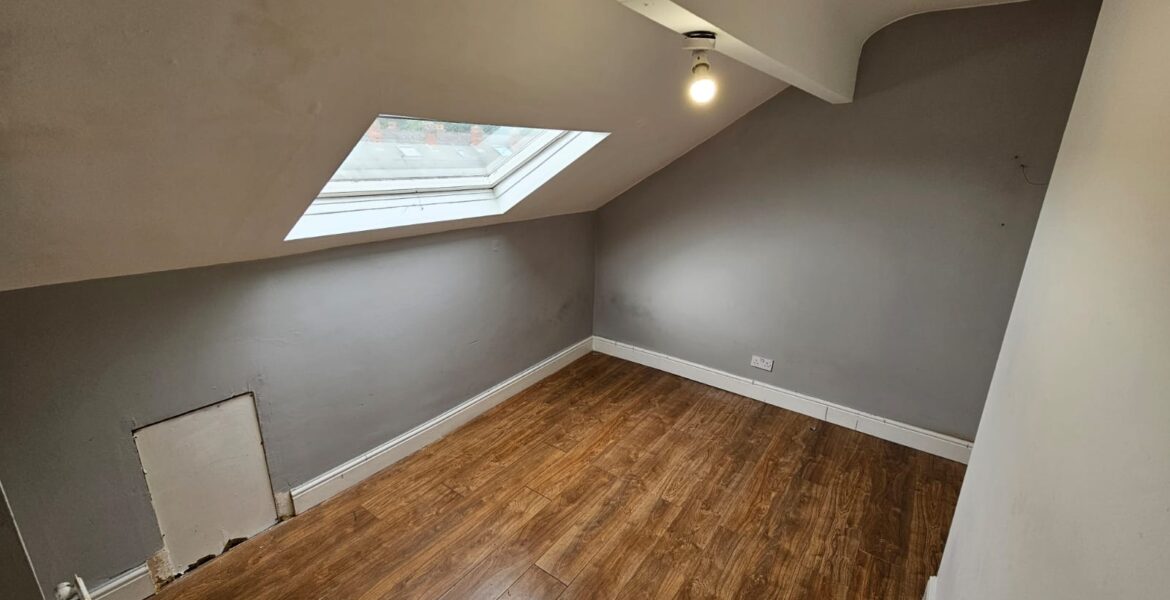 WhatsApp Image 2025-06-25 at 12.19.07 (1)