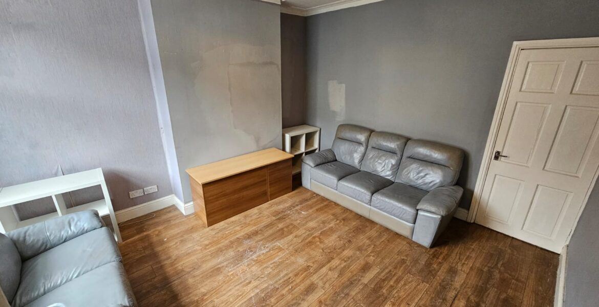 WhatsApp Image 2025-06-25 at 12.20.08 (3)