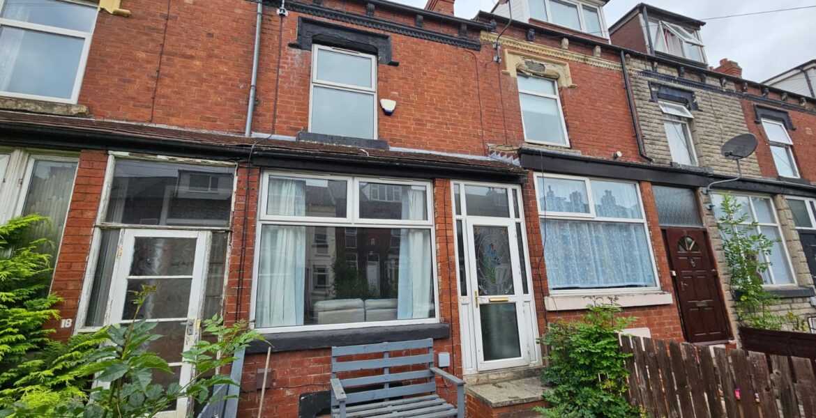 WhatsApp Image 2025-06-25 at 12.20.09 (1)