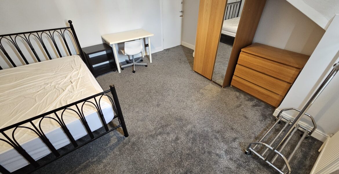 WhatsApp Image 2025-06-25 at 9.18.08 AM