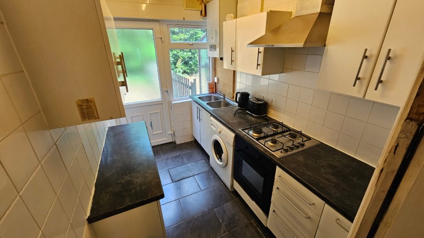 WhatsApp Image 2025-06-30 at 11.48.22 (1)