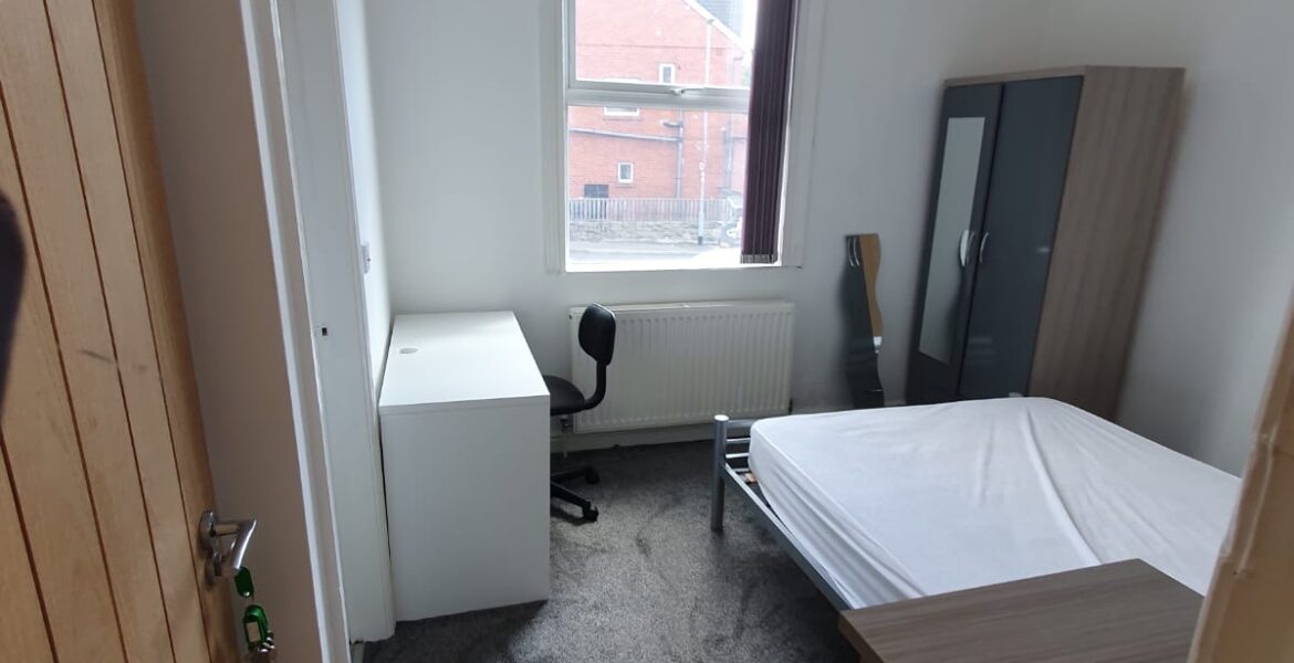 WhatsApp Image 2025-06-30 at 16.03.17