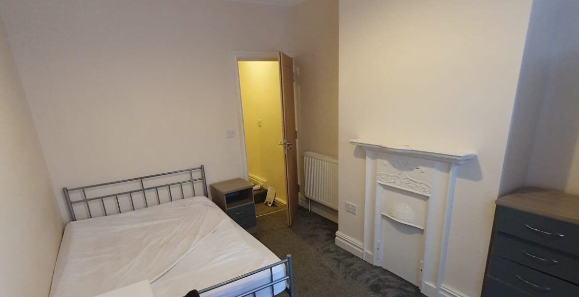 WhatsApp Image 2025-06-30 at 16.13.06 XX