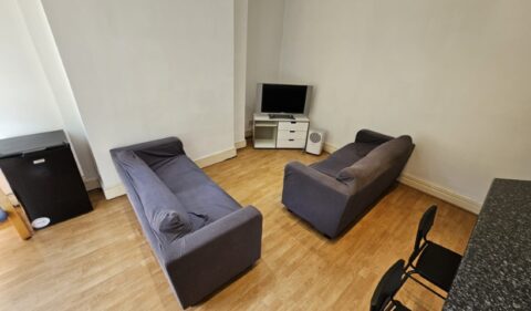 Talbot Avenue, Burley, Leeds, LS4 2PG