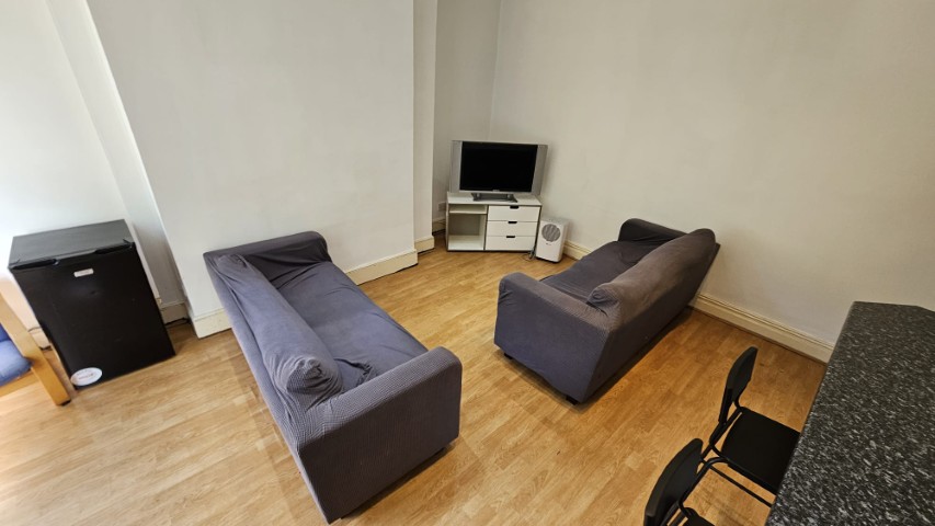 WhatsApp Image 2025-07-01 at 16.14.36 (3)