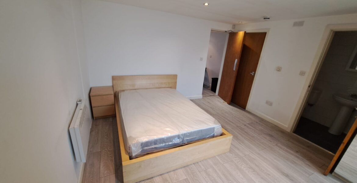 WhatsApp Image 2025-07-02 at 13.39.17 (2)