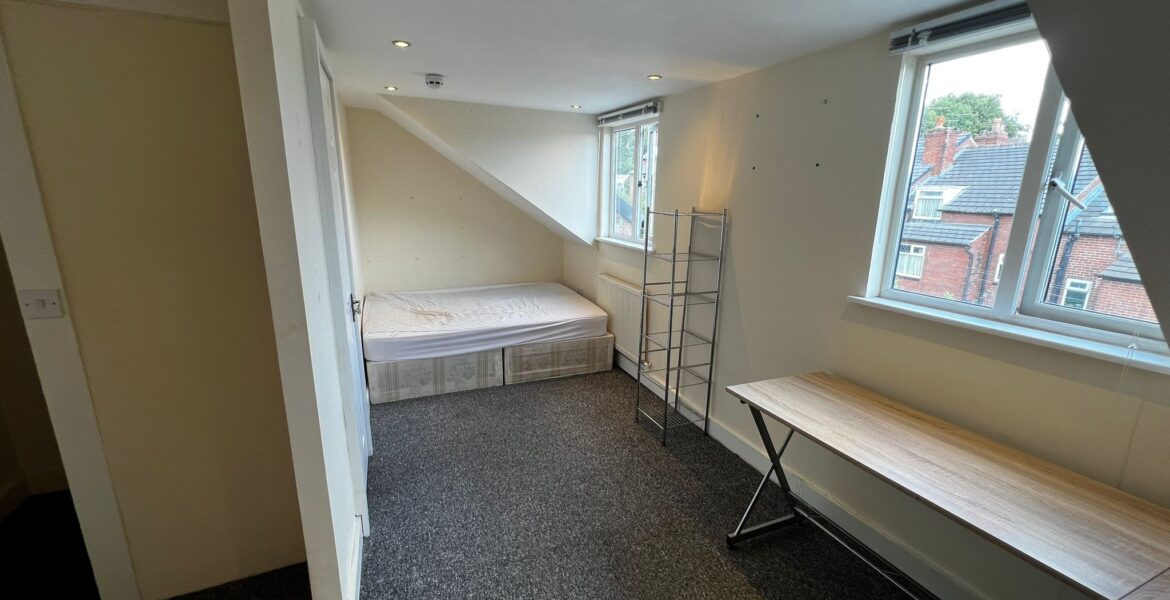 WhatsApp Image 2025-07-09 at 18.32.05