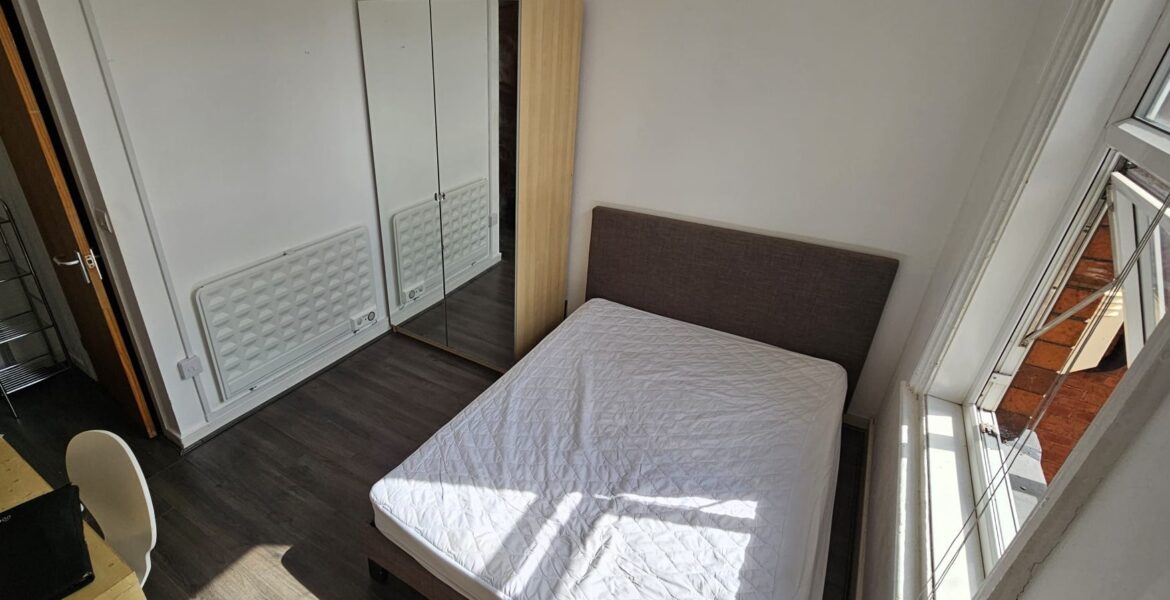 WhatsApp Image 2025-07-28 at 15.33.38 (2)