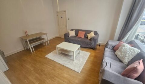 Ebberston Terrace, Hyde Park, Leeds, LS6 1AU