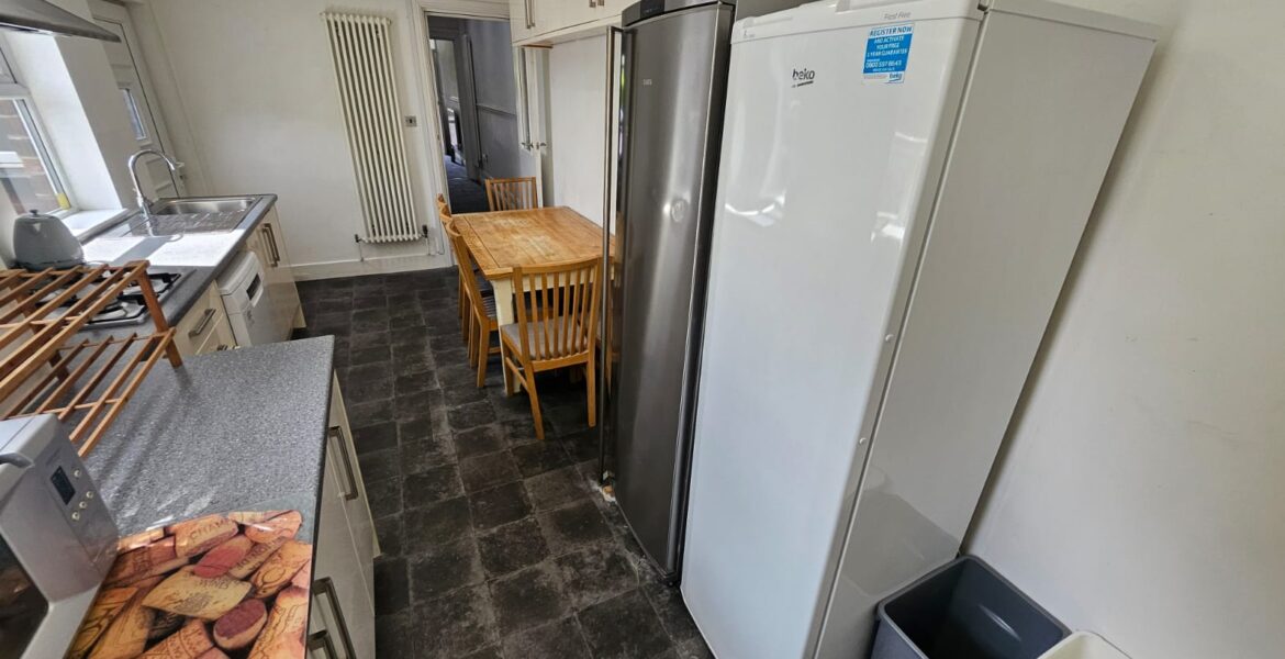 WhatsApp Image 2025-10-03 at 12.06.10 (2)