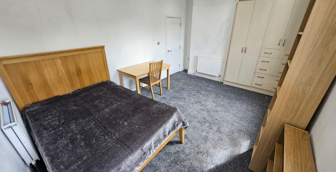 WhatsApp Image 2025-10-03 at 12.06.14 (3)