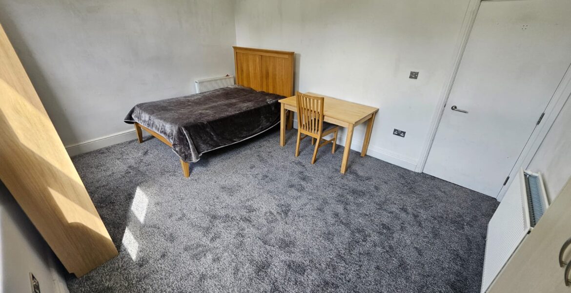 WhatsApp Image 2025-10-03 at 12.06.14 (6)