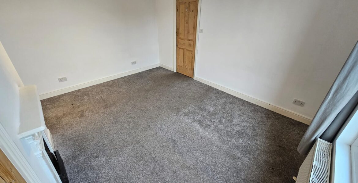 WhatsApp Image 2025-10-21 at 10.46.07 (1)