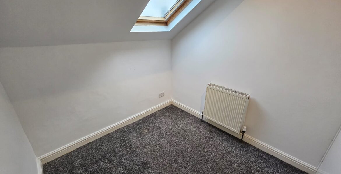 WhatsApp Image 2025-10-21 at 10.46.09