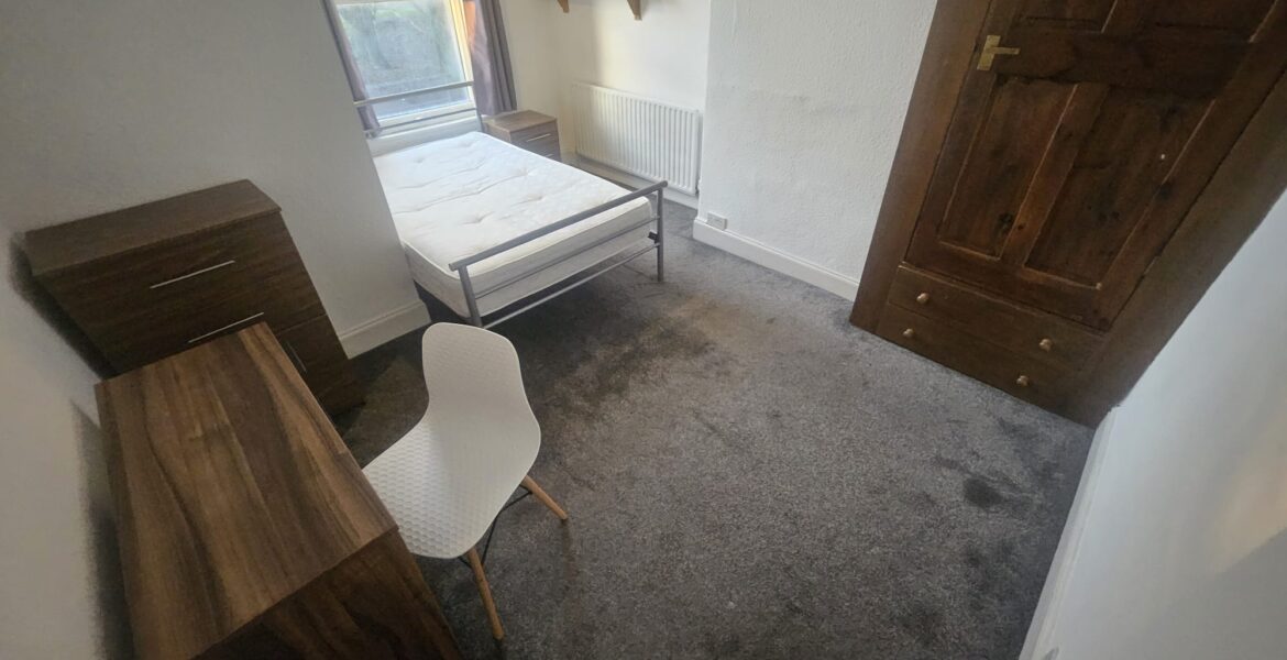 WhatsApp Image 2025-12-16 at 3.22.38 PM (1)