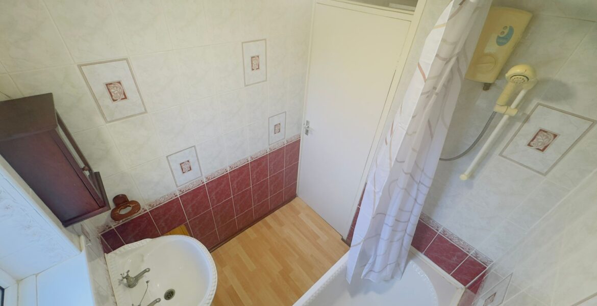 WhatsApp Image 2025-12-31 at 05.32.54 (2)