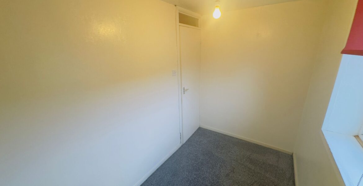 WhatsApp Image 2025-12-31 at 05.33.29 (2)