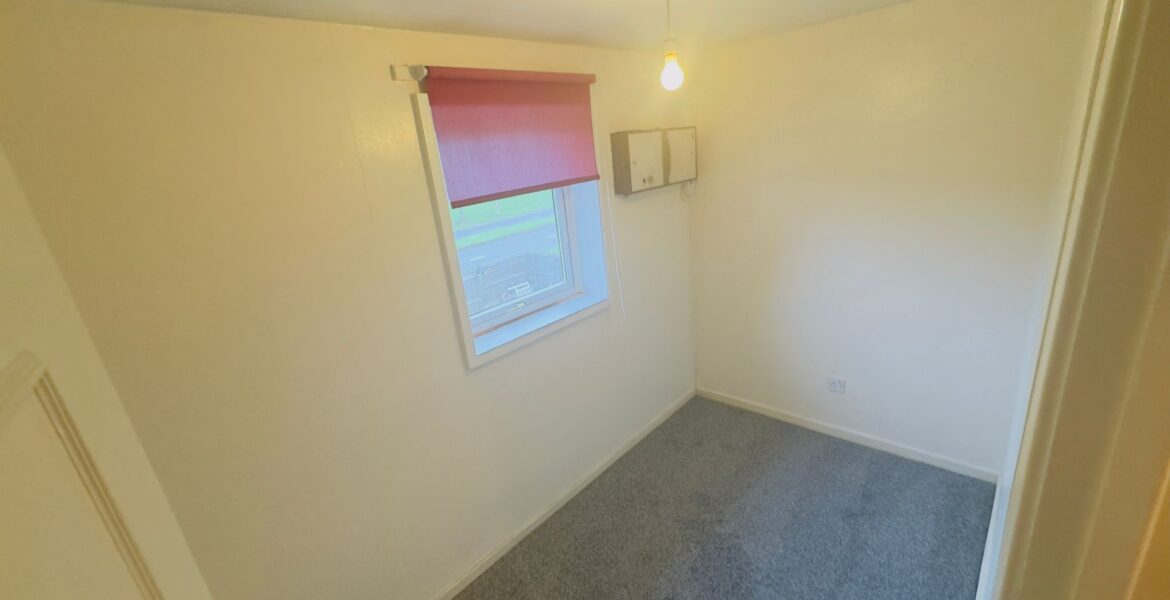 WhatsApp Image 2025-12-31 at 05.33.30 (2)