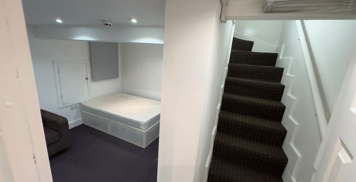 WhatsApp Image 2026-02-05 at 08.57.33 (1)