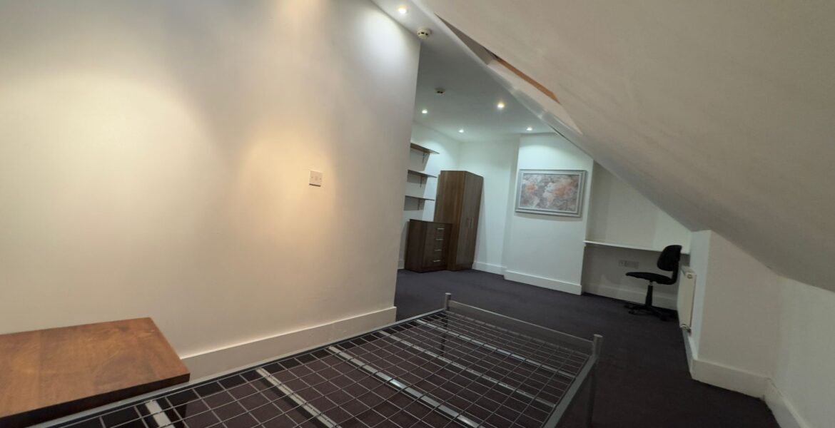 WhatsApp Image 2026-02-05 at 09.15.16