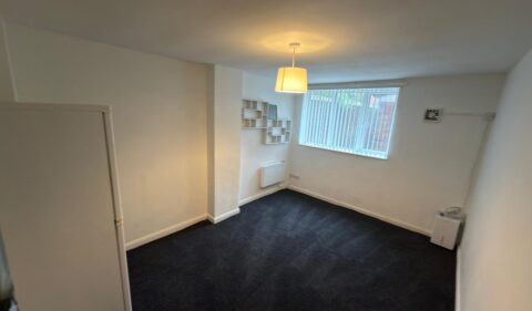 Flat 3, Chapel Lane, Headingley, Leeds, LS6 3PP