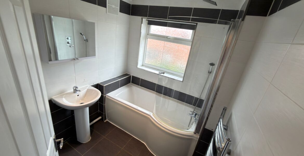 WhatsApp Image 2026-03-09 at 18.03.46 (1)