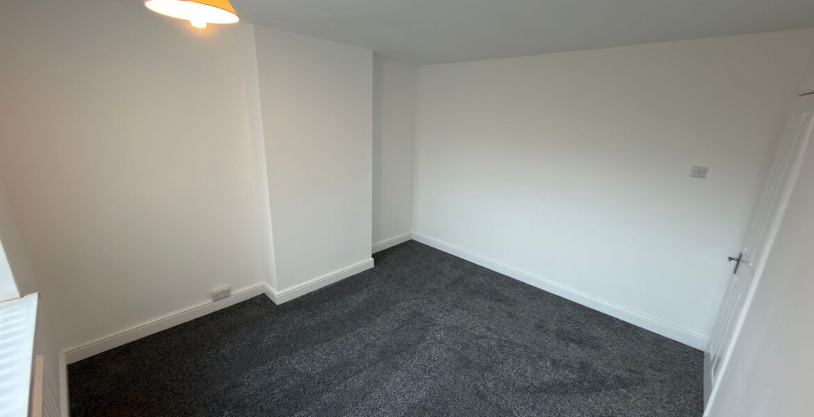 WhatsApp Image 2026-03-09 at 18.03.48 (4)