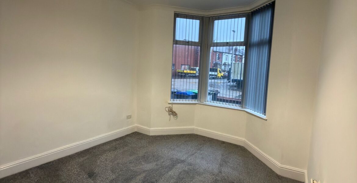 WhatsApp Image 2026-03-13 at 10.00.45 (4)