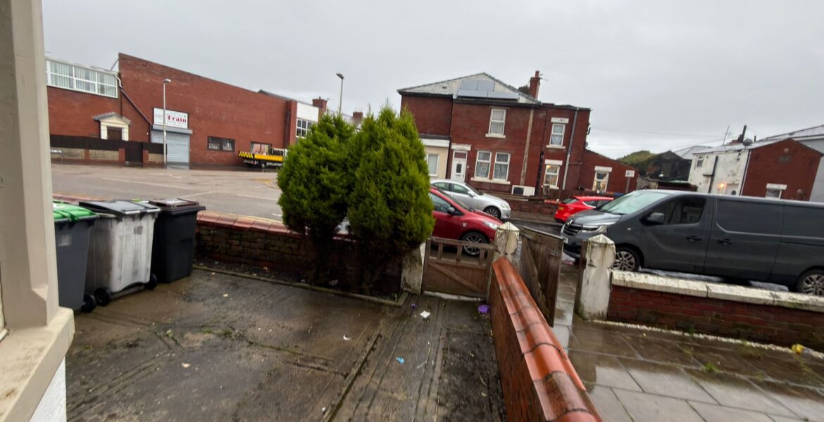 WhatsApp Image 2026-03-13 at 10.04.02