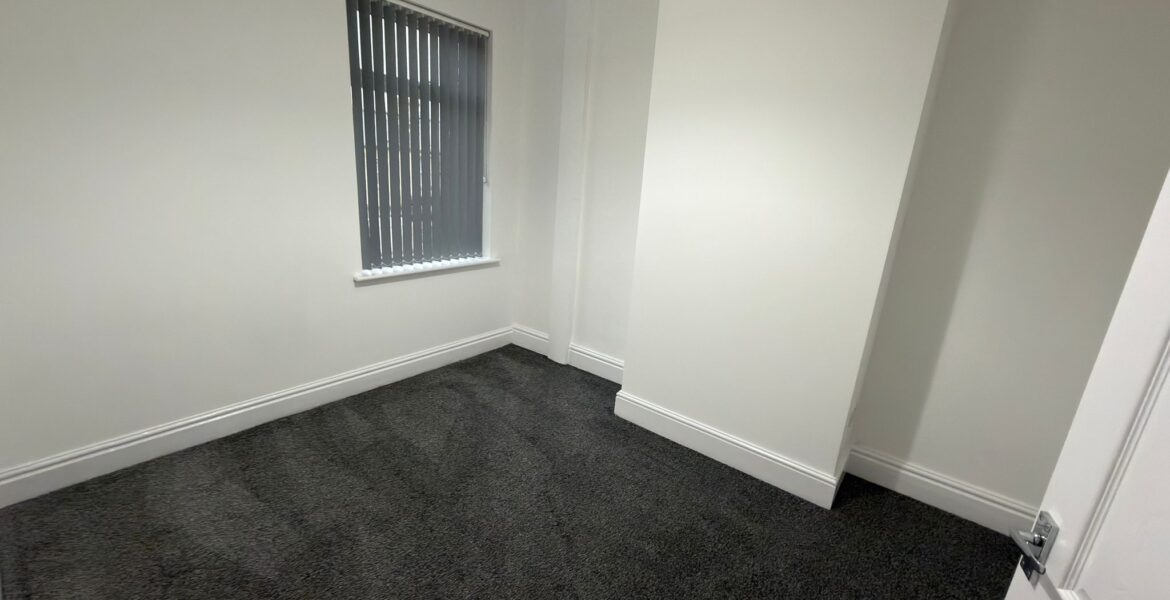 WhatsApp Image 2026-03-13 at 10.06.22 (4)