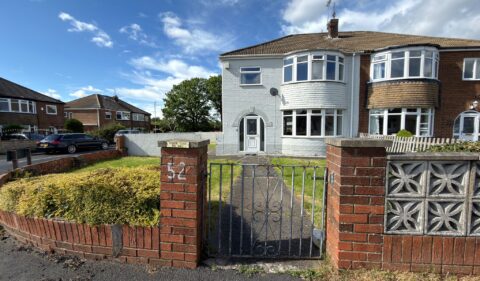 Primley Park View, Alwoodley, Leeds, LS17 7JZ